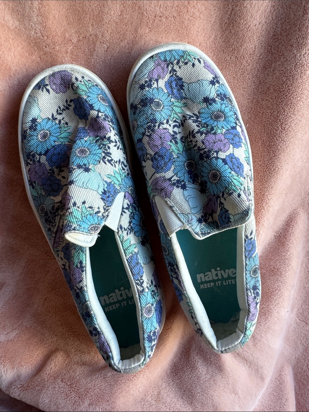 Native Lightweight Floral Slip on Sneakers Women's Size 5